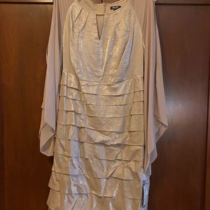 Lovely Champagne tiered formal dress 2x MOB mother of the bride